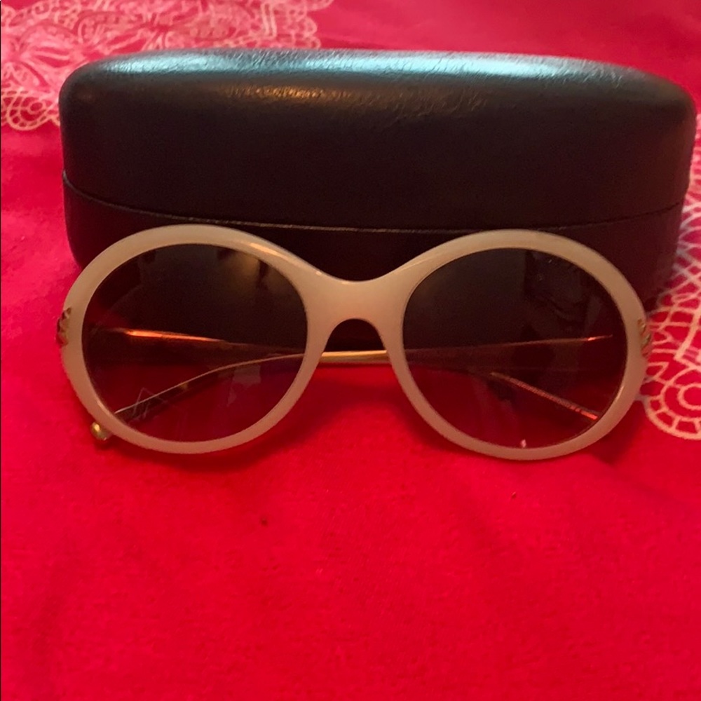 Gorgeous David Yurman titanium sunglasses
